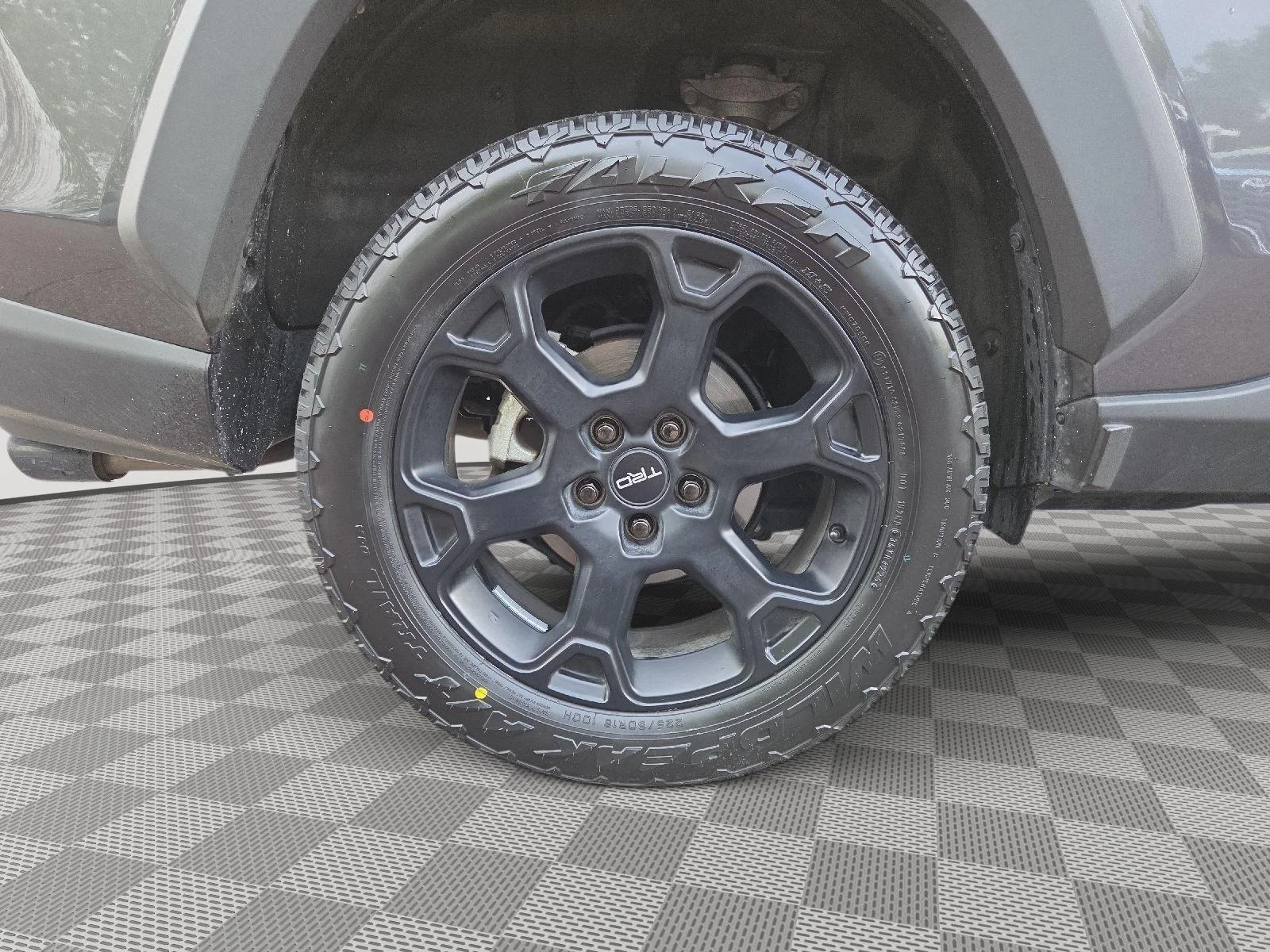 Certified Used 2024 Magnetic Gray Metallic w/Ice Edge Roof Toyota TRD Off-Road image 15