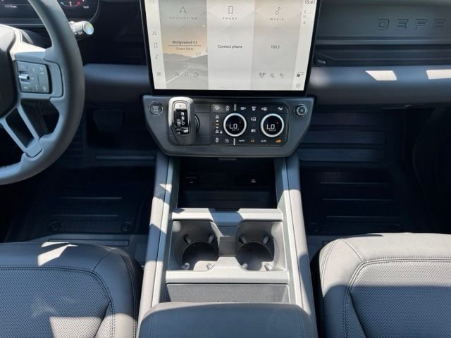 New 2026 Santorini Black Land Rover S image 27