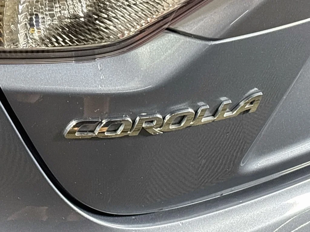 Used 2021 Gray Toyota LE image 23
