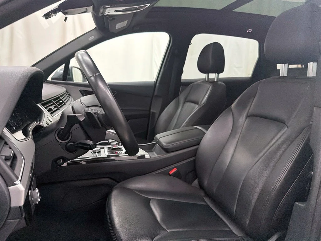 Used 2019 Gray Audi 45 Premium image 14