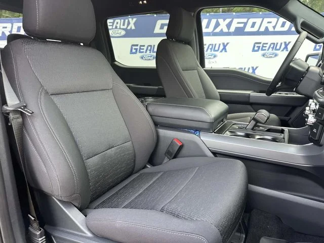 New 2026 Agate Black Metallic Ford XLT image 27