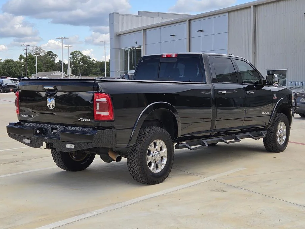 Used 2019 Black Ram Laramie image 8