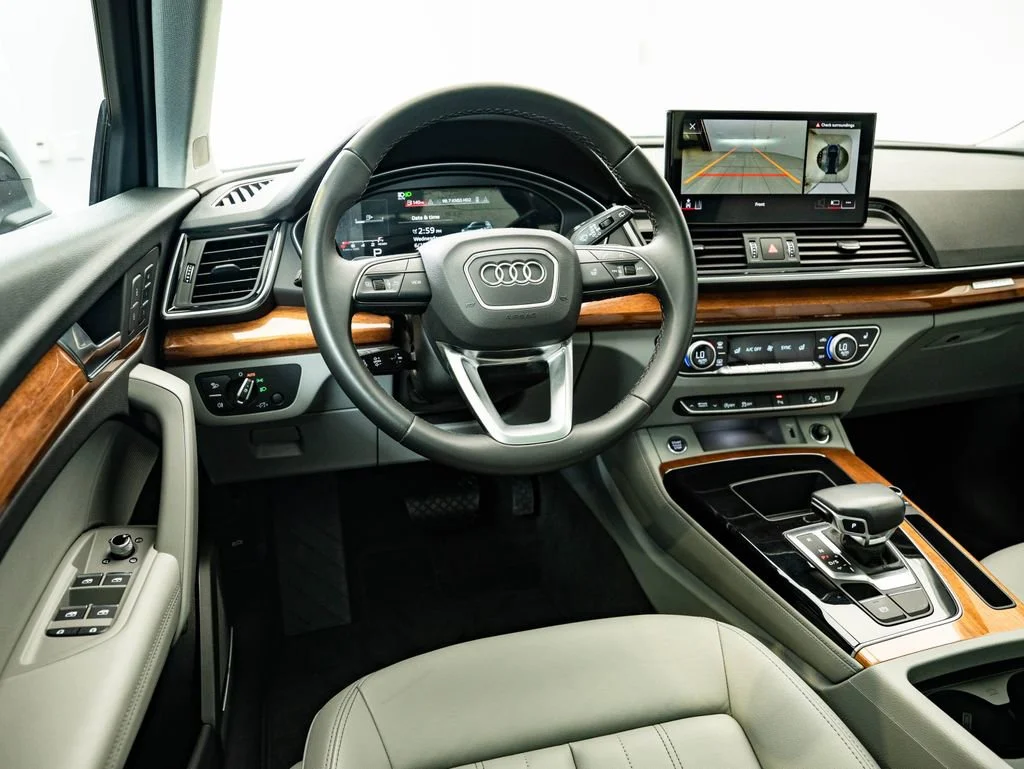 Used 2023 Black Metallic Audi 45 S line Premium image 34