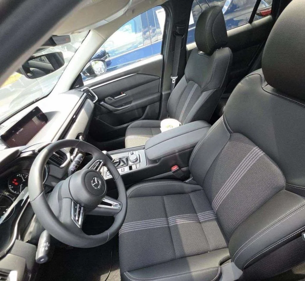 2025 Mazda CX-50 Premium - Photo 3