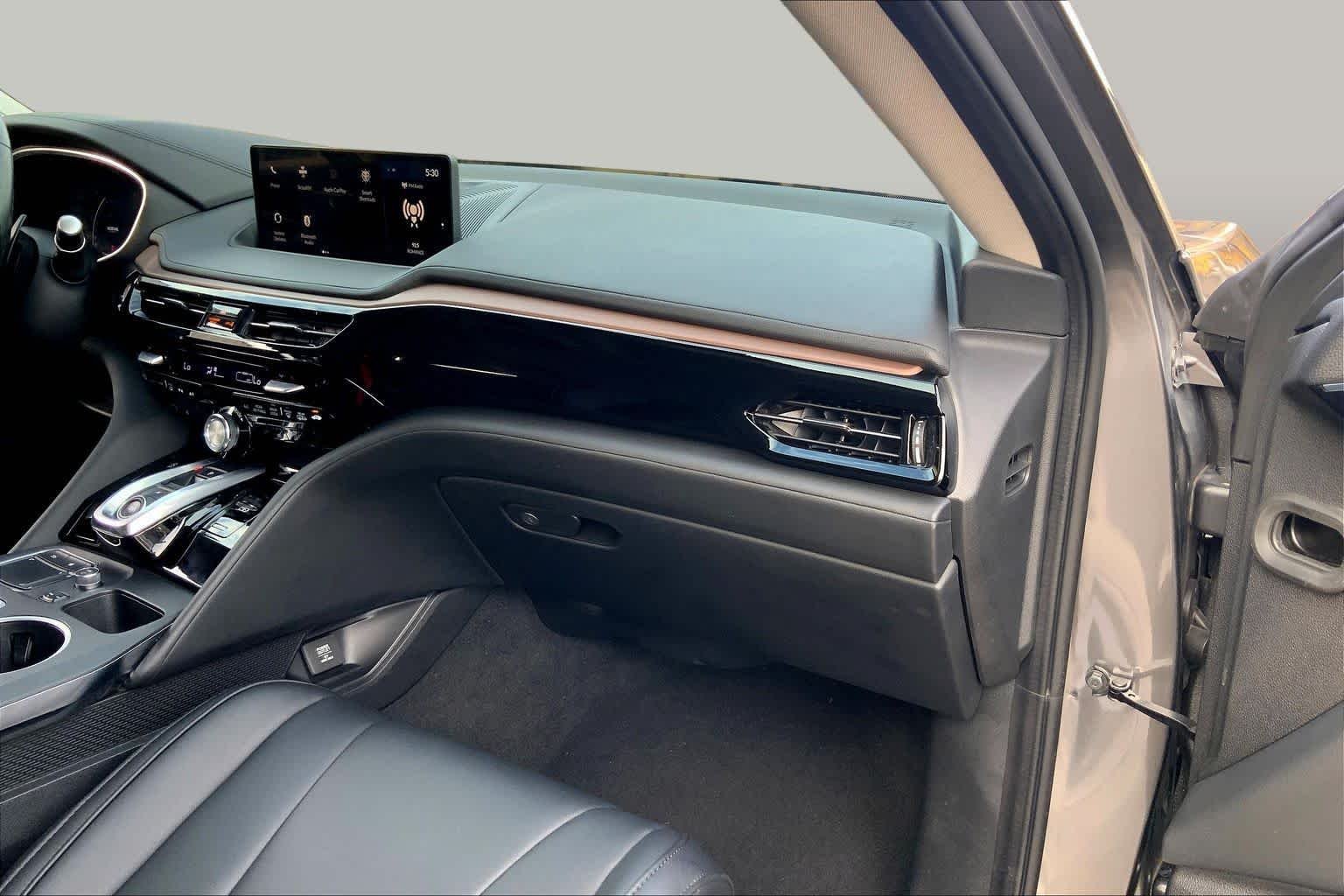 Used 2022 Liquid Carbon Metallic Acura  image 19