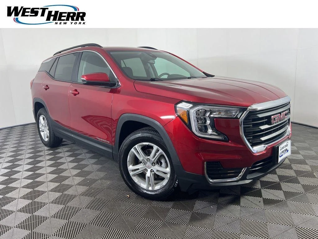 Used 2023 Volcanic Red GMC SLE image 1