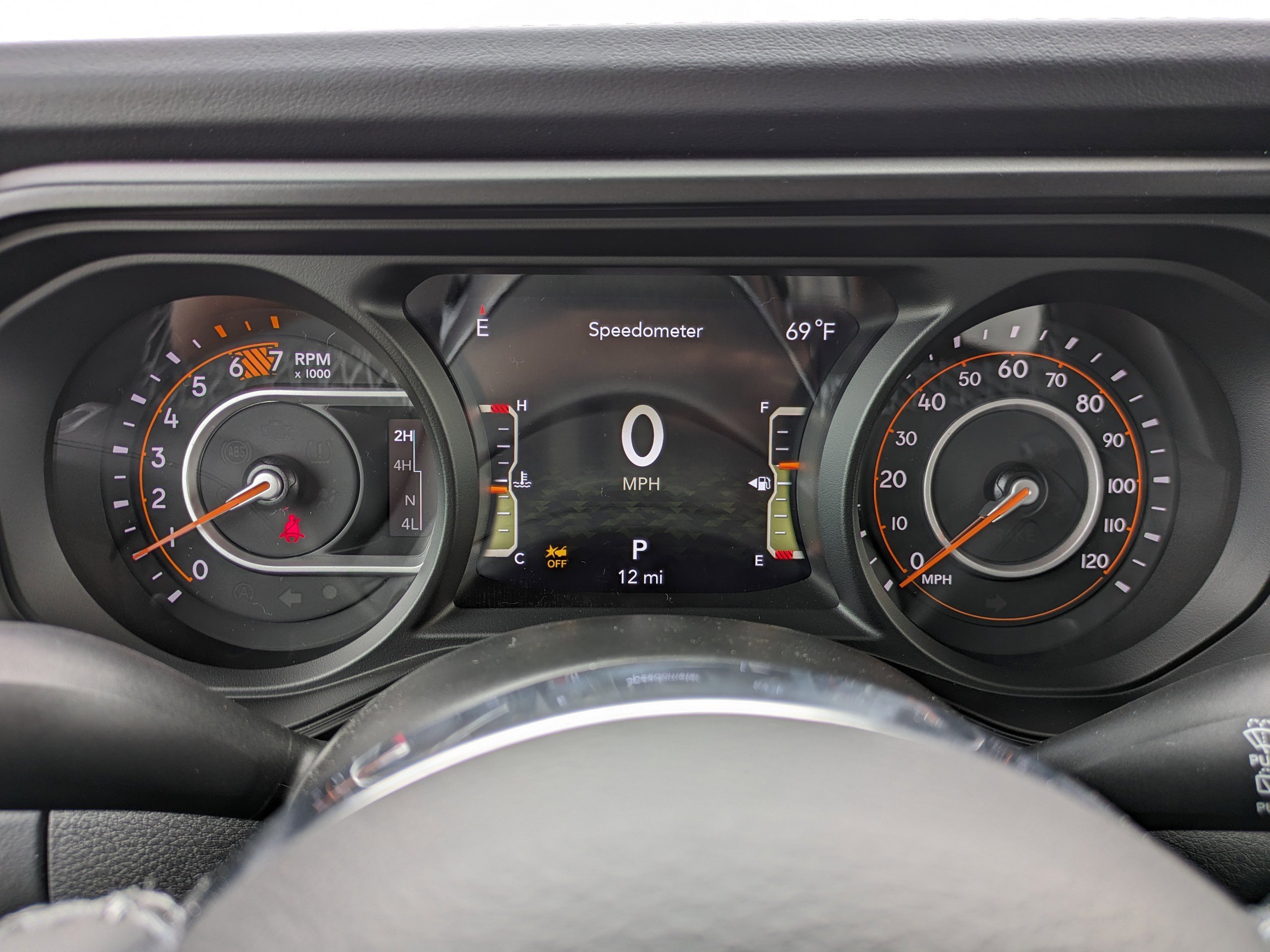 2026 Jeep Wrangler 4-Door Sahara - Photo 29