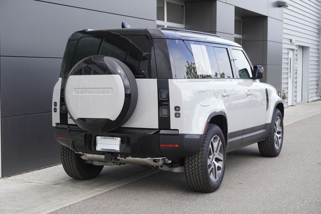 New 2026 Borasco Grey Land Rover S image 2