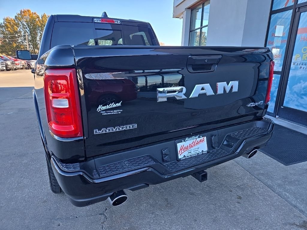 2026 RAM 1500 Laramie - Photo 8