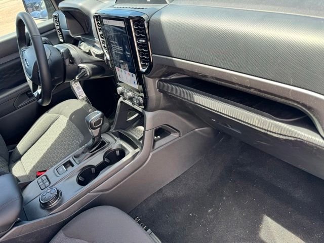New 2026 Carbonized Gray Metallic Ford XLT image 25