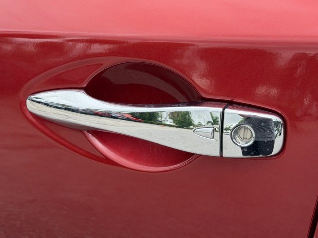 Used 2015 Red Nissan 2.5 S image 50