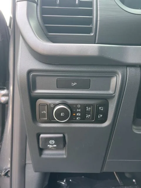 Used 2026 Gray Ford XLT image 45