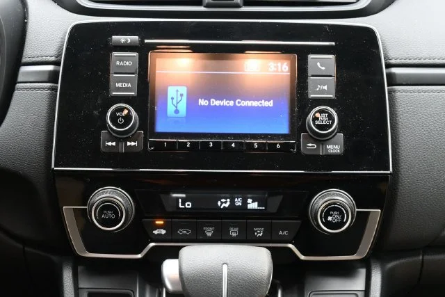 Used 2020 Platinum White Pearl Honda LX image 21