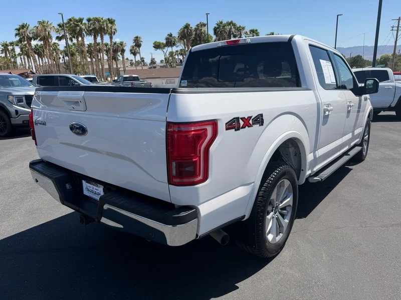 Used 2017 White Platinum Me Ford XL image 3