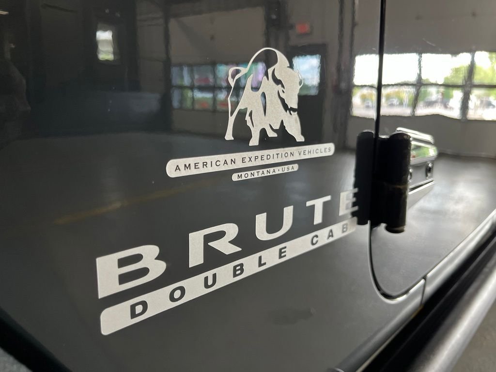 Used 2017 Rhino Clearcoat Jeep Unlimited Rubicon image 3