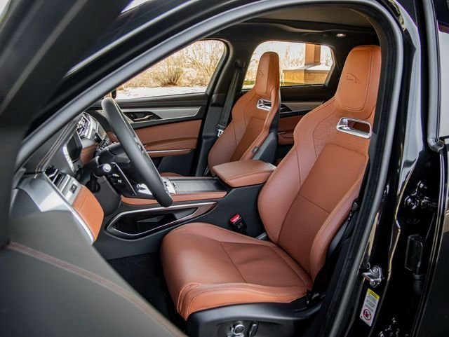 2026 Jaguar F-Pace R-Dynamic S - Photo 12