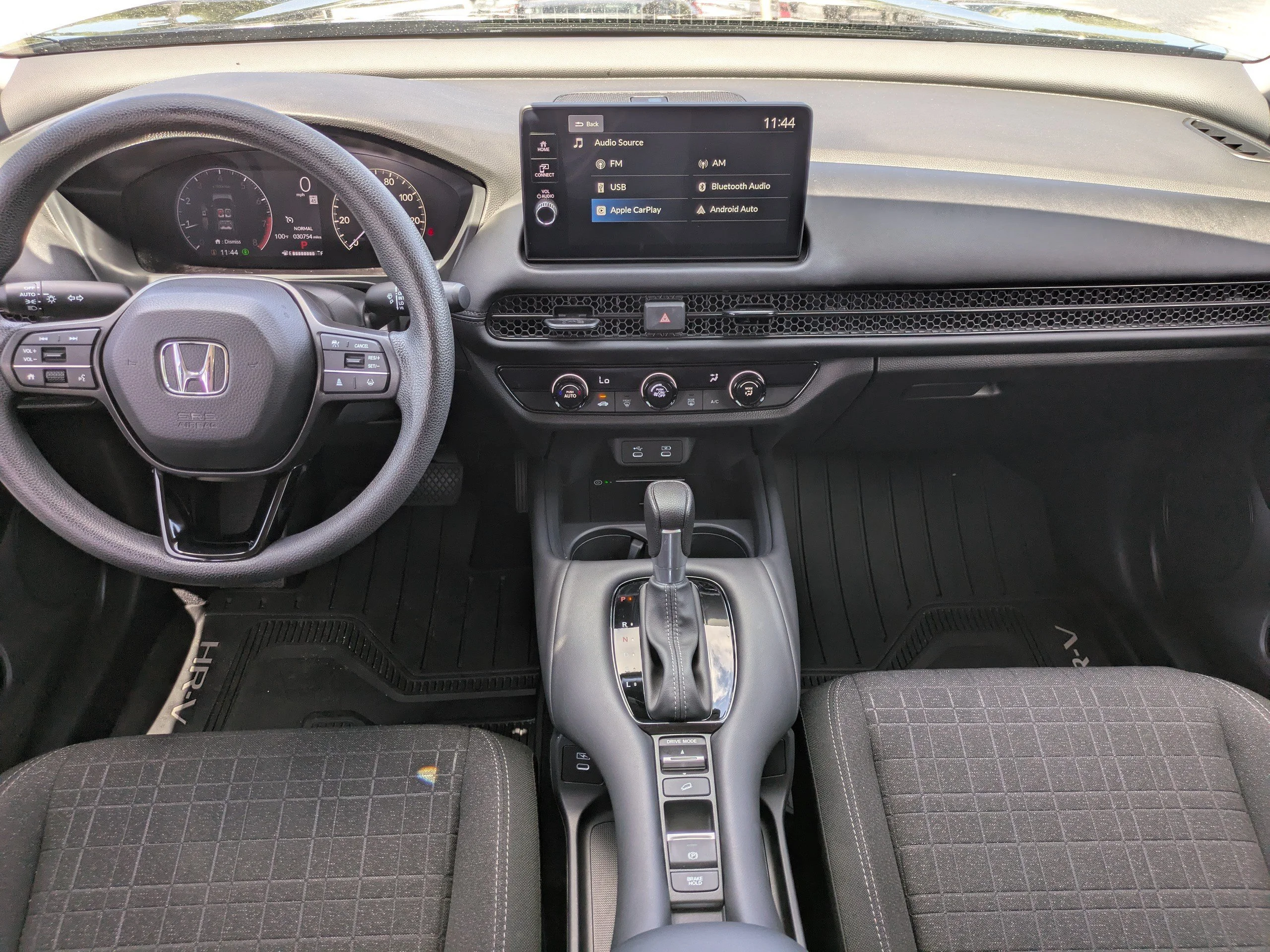 2026 Honda HR-V LX - Photo 41