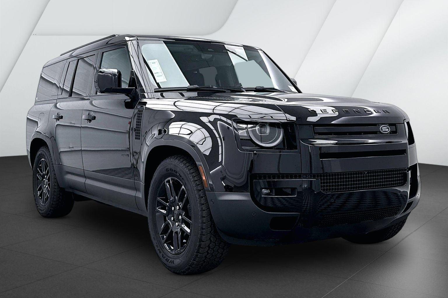 New 2026 Santorini Black Metallic Land Rover S image 1