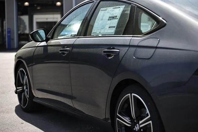New 2026 Meteorite Gray Metallic Honda SE image 9