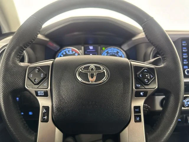 Certified Used 2020 Midnight Black Metallic Toyota SR5 image 17