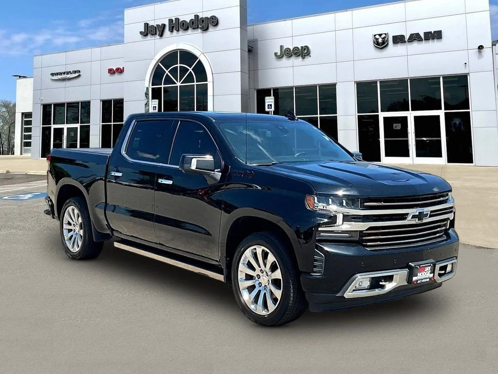 Used 2021 Black Chevrolet High Country image 1
