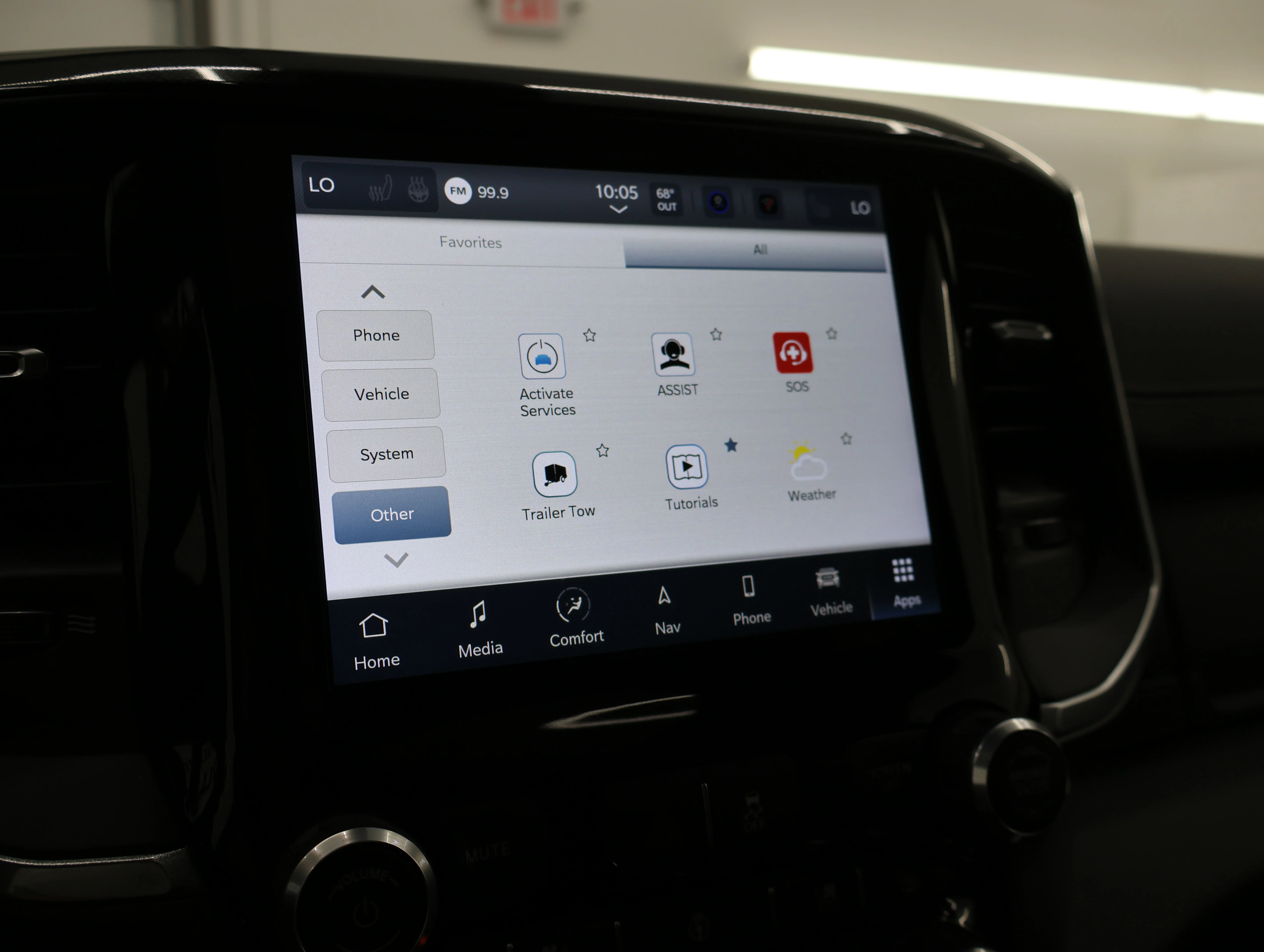 Used 2022 Pearl White Ram Laramie image 75