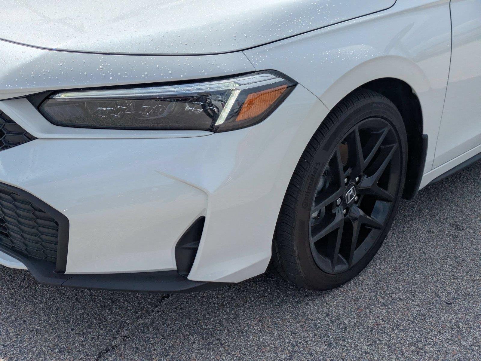 Used 2025 Platinum White Pearl Honda Sport image 9
