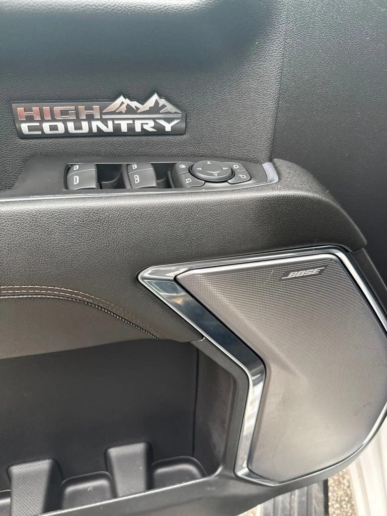 Used 2024 White Chevrolet High Country image 12