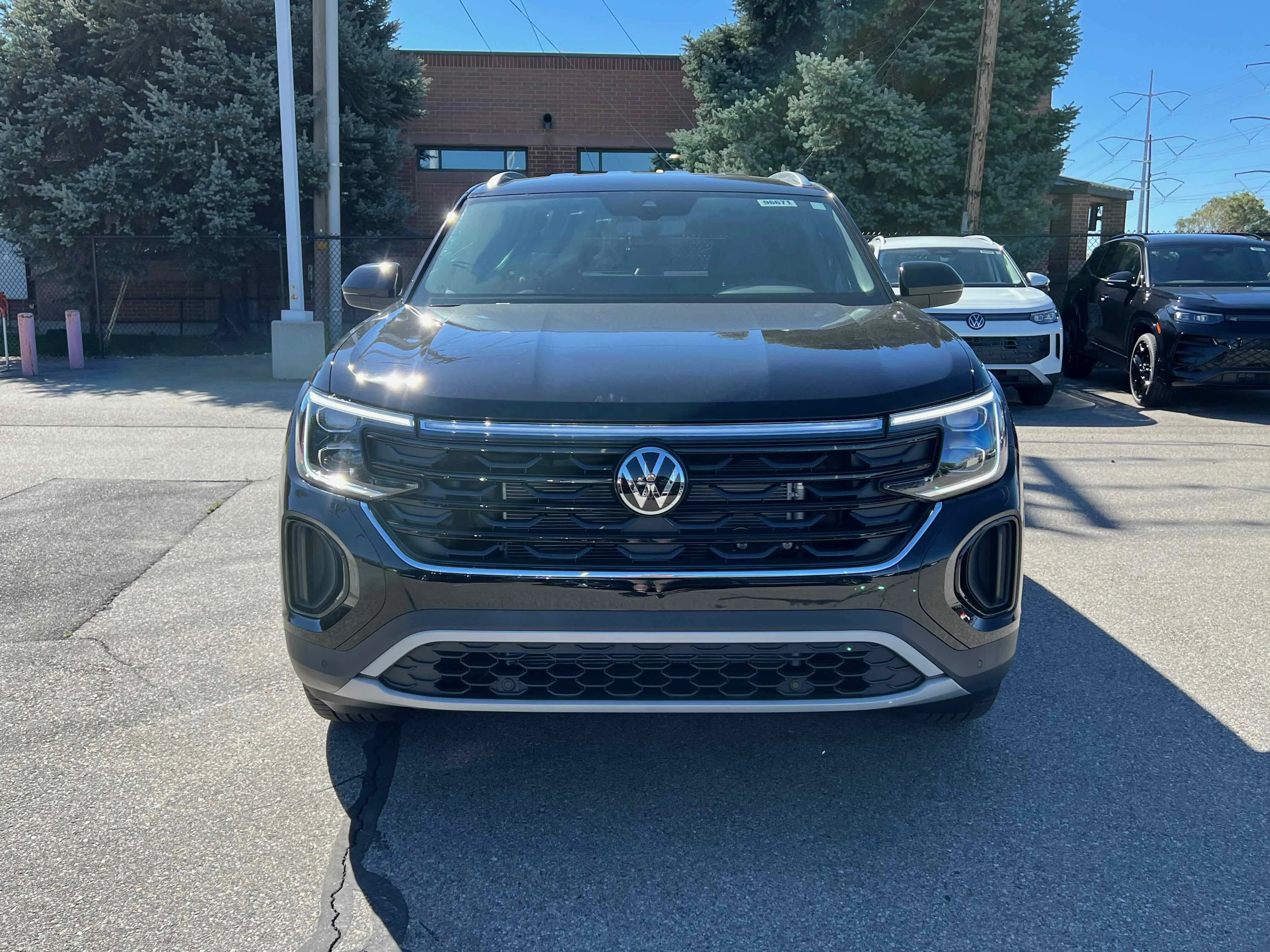 New 2026 Deep Black Volkswagen 2.0T SE w/Technology image 3