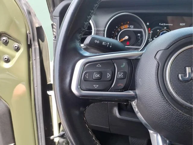 Used 2022 Green Jeep Overland image 22