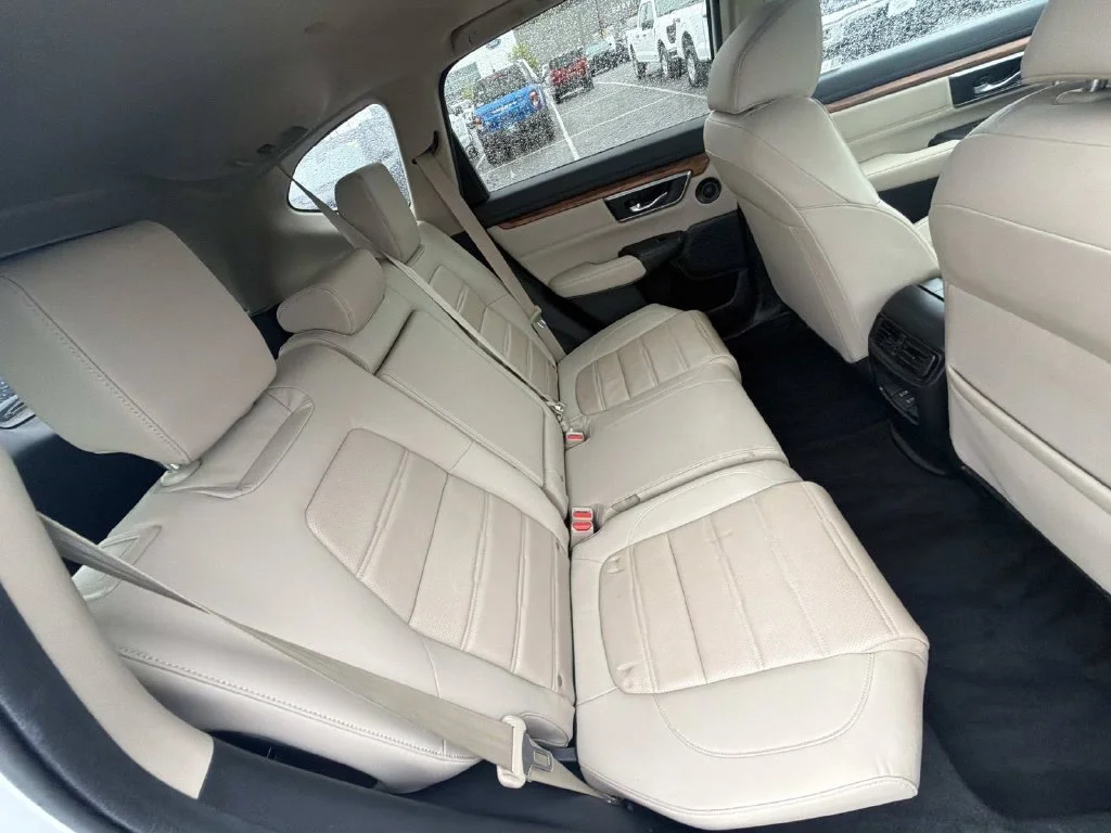 Used 2020  Honda EX-L image 29