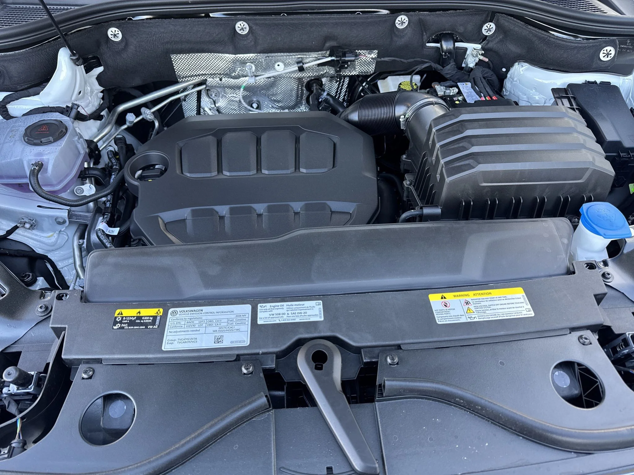 New 2026 Opal White Pearl Volkswagen 2.0T Peak Edition image 35