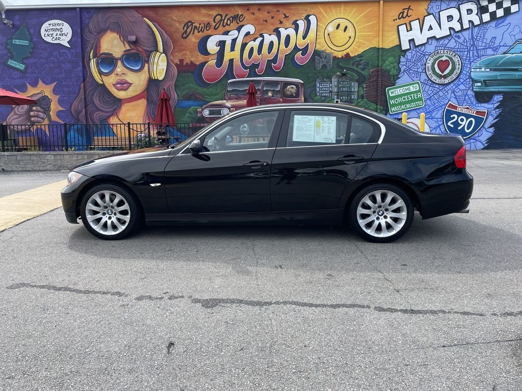 Used 2006 Black BMW 330xi image 2