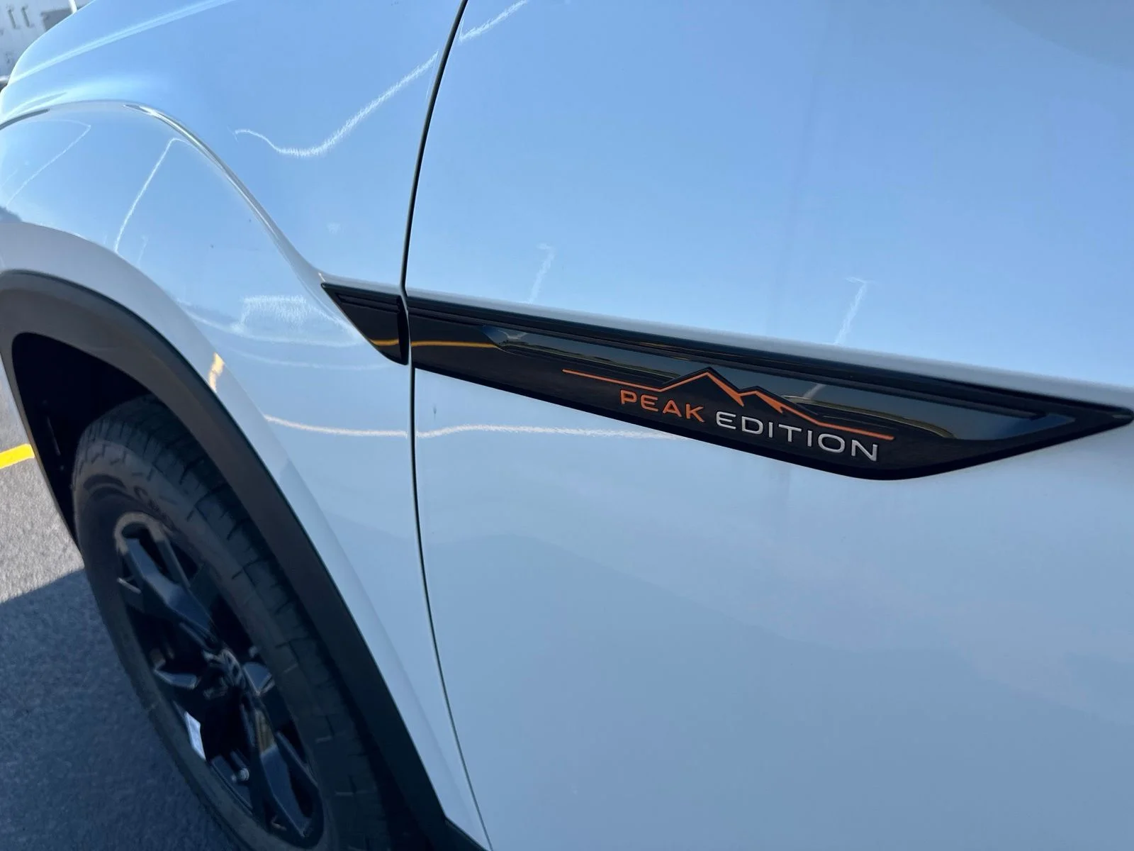 New 2026 White/off-white Volkswagen 2.0T Peak Edition image 11