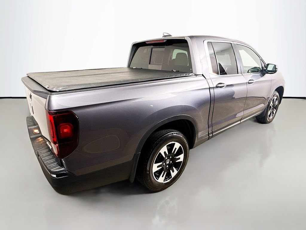 Used 2020 Modern Steel Metallic Honda RTL image 7