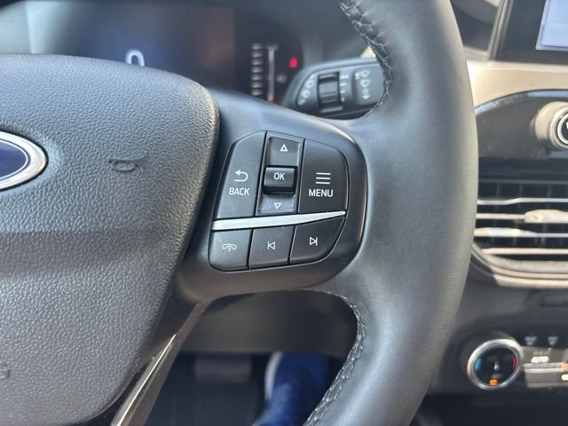 Used 2023 White Ford Active image 19
