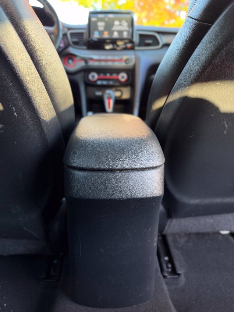 Used 2019 Chalk White Hyundai Turbo image 27