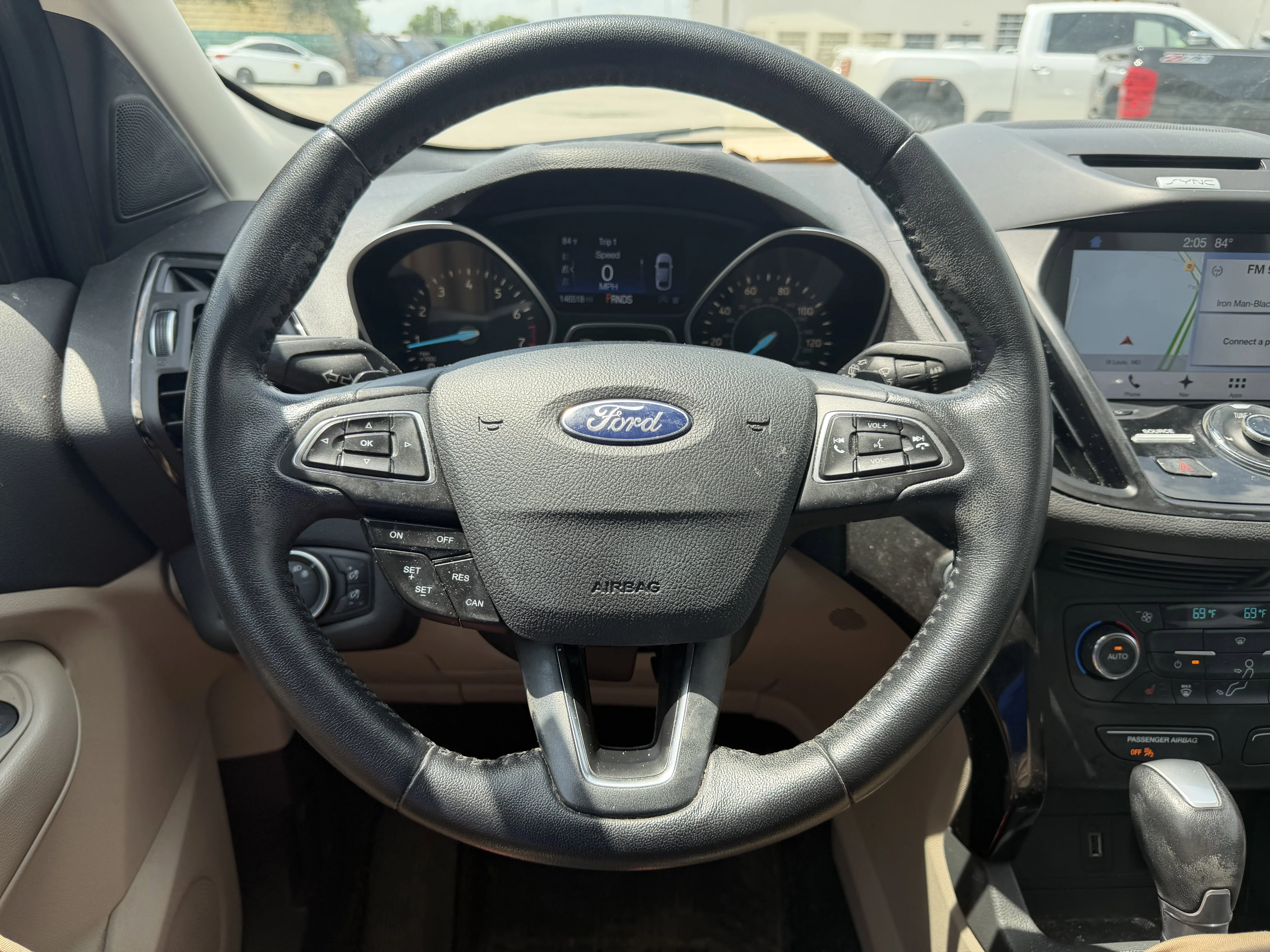 Used 2017  Ford Titanium image 16