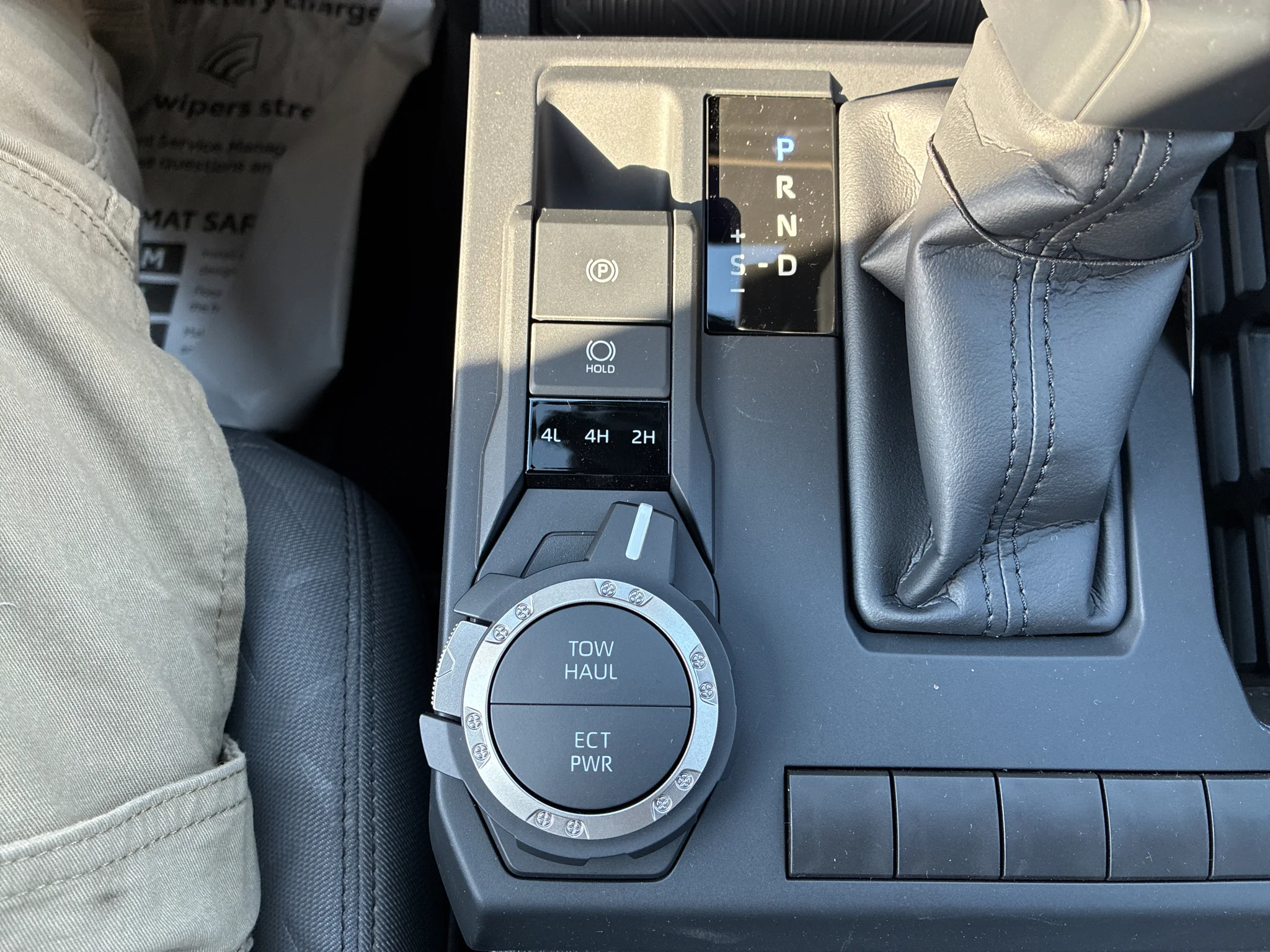 2026 Toyota Tacoma SR5 - Photo 20