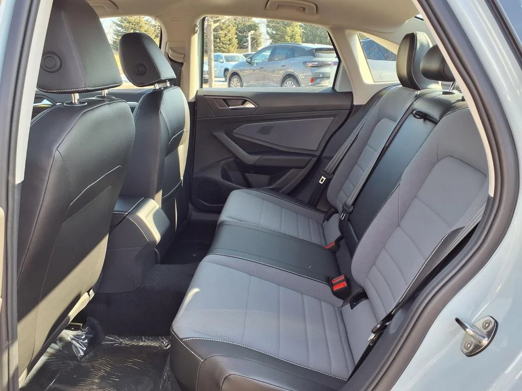 New 2026 Monument Gray Volkswagen 1.5T SE image 18