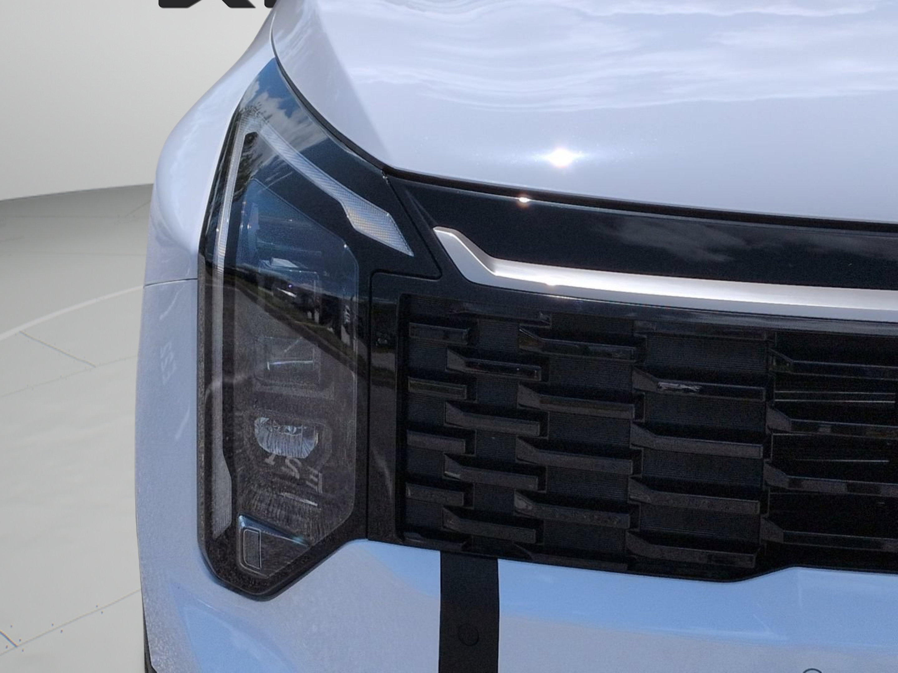 New 2026 Glacial White Kia EX image 12