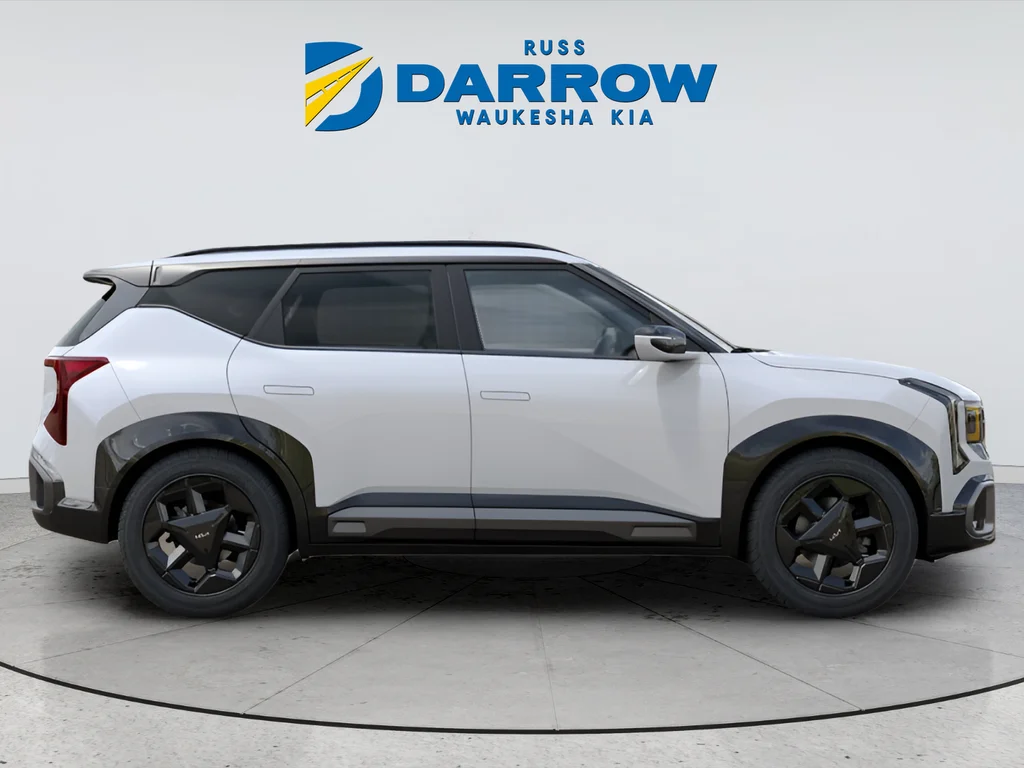 New 2027 Snow White Pearl Kia X-Line S image 5