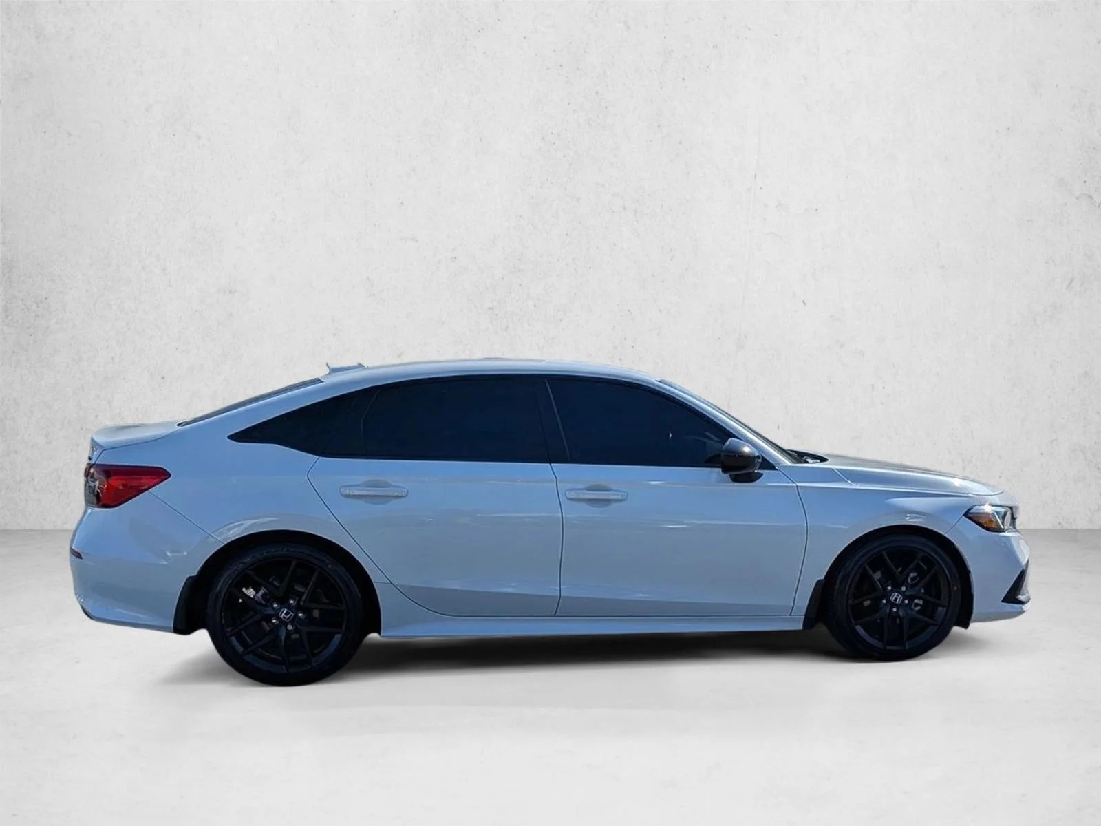 Used 2022 White Honda Sport image 4