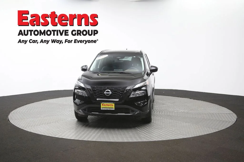 Used 2023 Black Nissan SV image 55