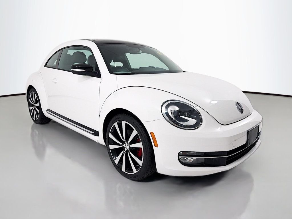 2012 Volkswagen Beetle 2.0T Black Turbo Launch Edition's photo