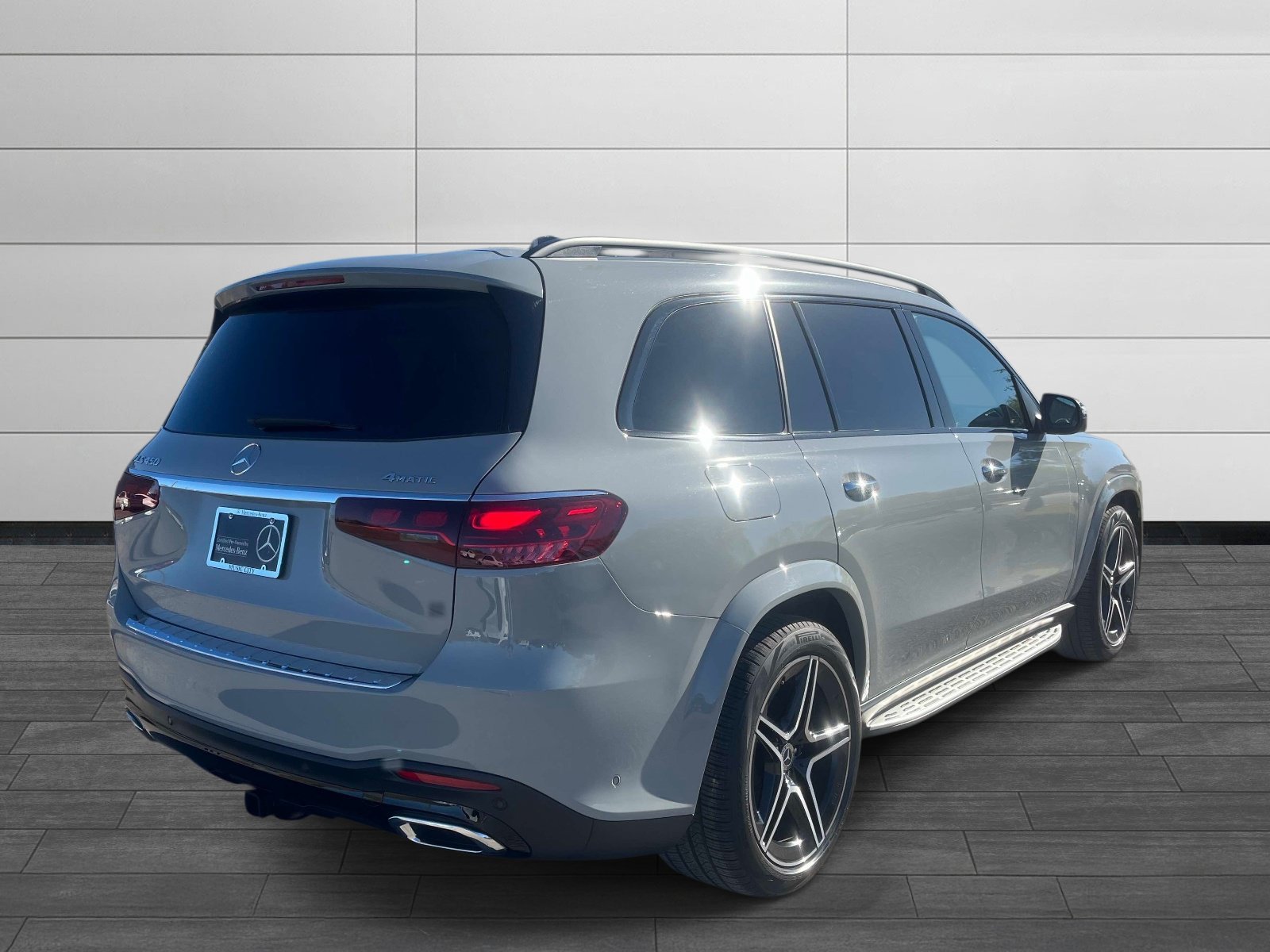 Certified Used 2024 MANUFAKTUR Alpine Gray Mercedes-Benz GLS 450 image 3