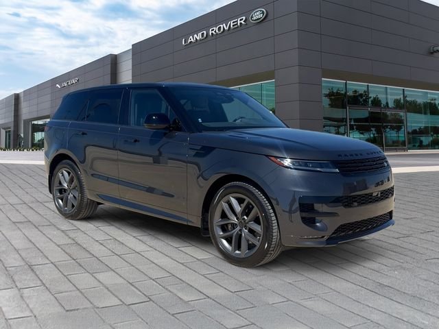 New 2026 Carpathian Grey Land Rover Dynamic SE image 7