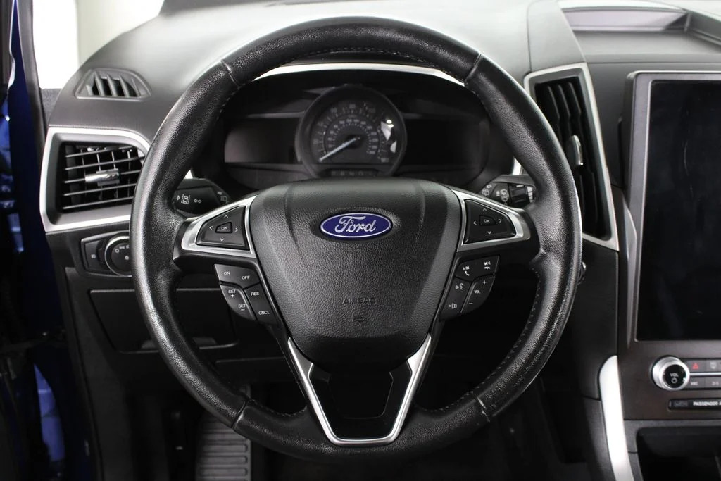 Used 2021 Blue Metallic Ford SEL image 22