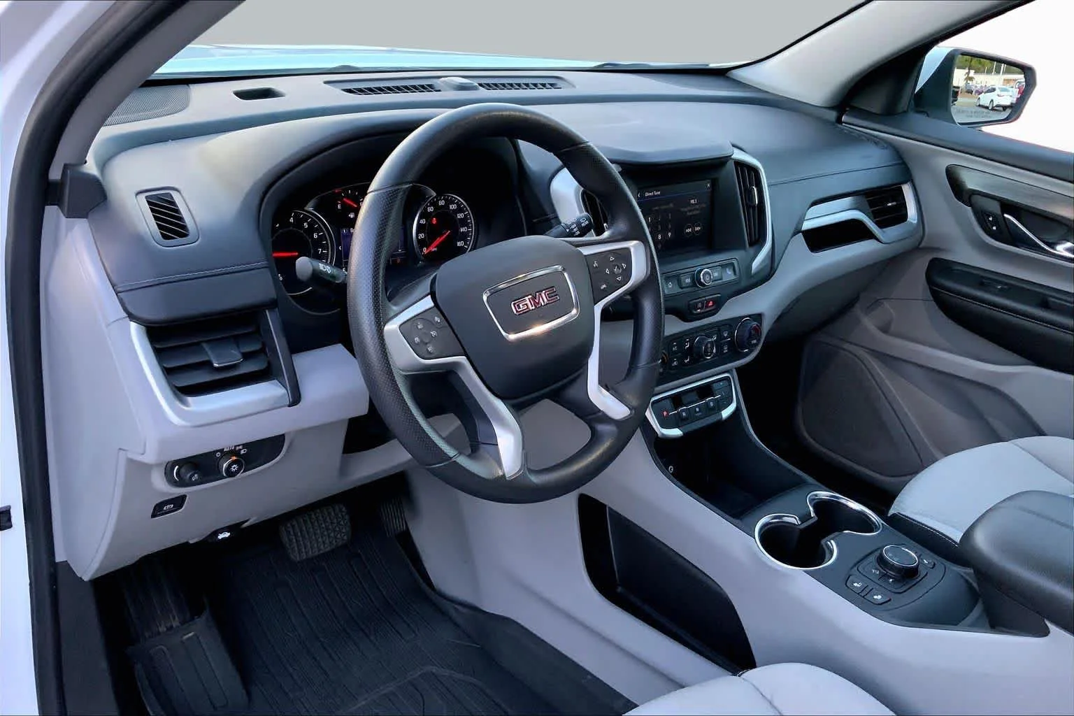Used 2022 Summit White GMC SLE image 15