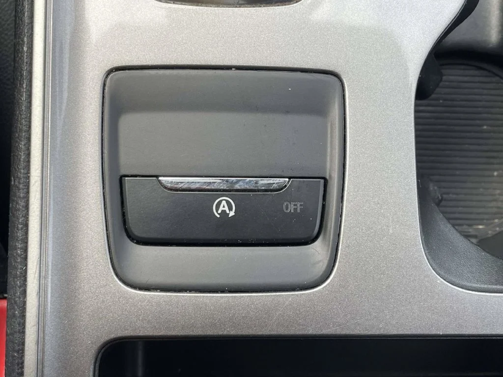 Used 2024 Gray Ford SEL image 41